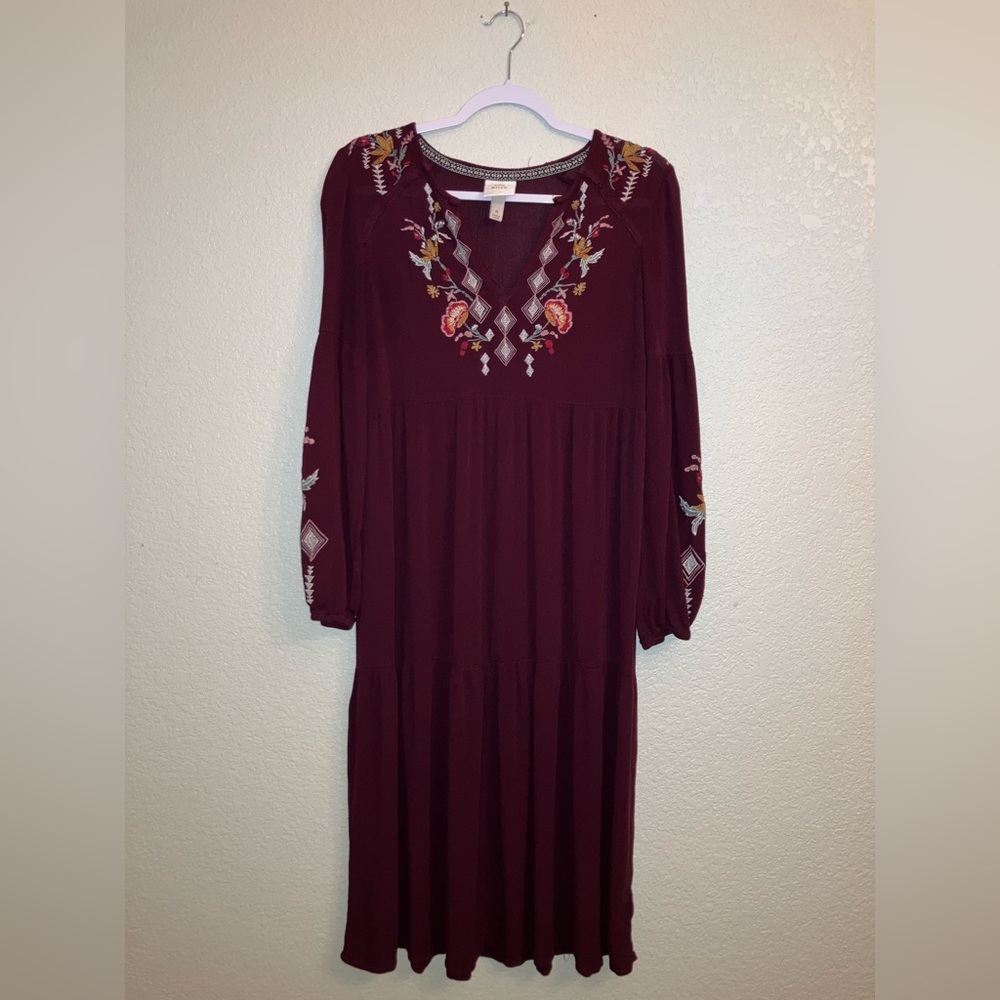 Knox Rose Mulberry Floral Embroidered Midi Dress